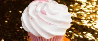 Anvisa divulga que doces decorados com glitter podem conter plástico tóxico