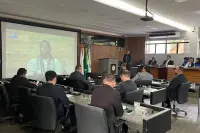 Câmara de Itabira debate projeto sobre planta tóxica e reforça importância da prevenção ao câncer de próstata