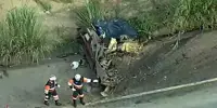 TRÊS MORREM EM COLISÃO FRONTAL NA BR-381- Carro é partido ao meio após batida com caminhão; Veja vídeo