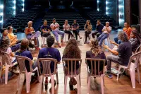 FCCDA promove segundo encontro da roda de conversa "A Arte da Presença" para debater o teatro em Itabira