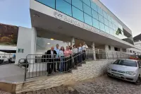 Prefeito Dr. Laércio Ribeiro e comitiva visitam Hospitais de Carangola