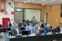 Reunião Ordinária discute pautas com destaque para melhorias urbanas e políticas para mulheres