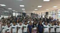 Reunião debate projetos, demandas do município e recebe representante da comunidade surda