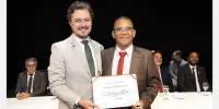 Câmara de Itabira entrega honrarias em solenidade na Fundação Cultural Carlos Drummond de Andrade