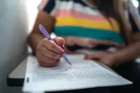 São Gonçalo publica edital para cadastro reserva de profissionais do magistério